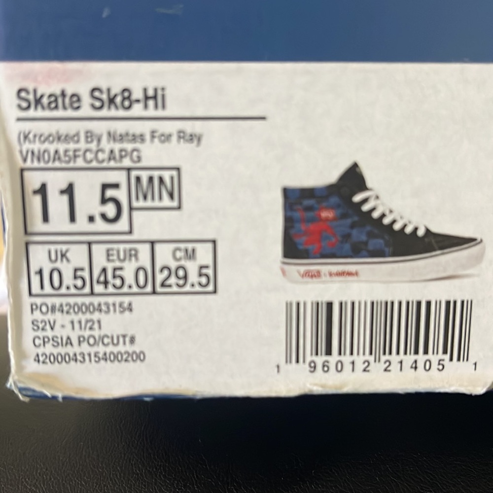 Vans - Picture 7 of 7